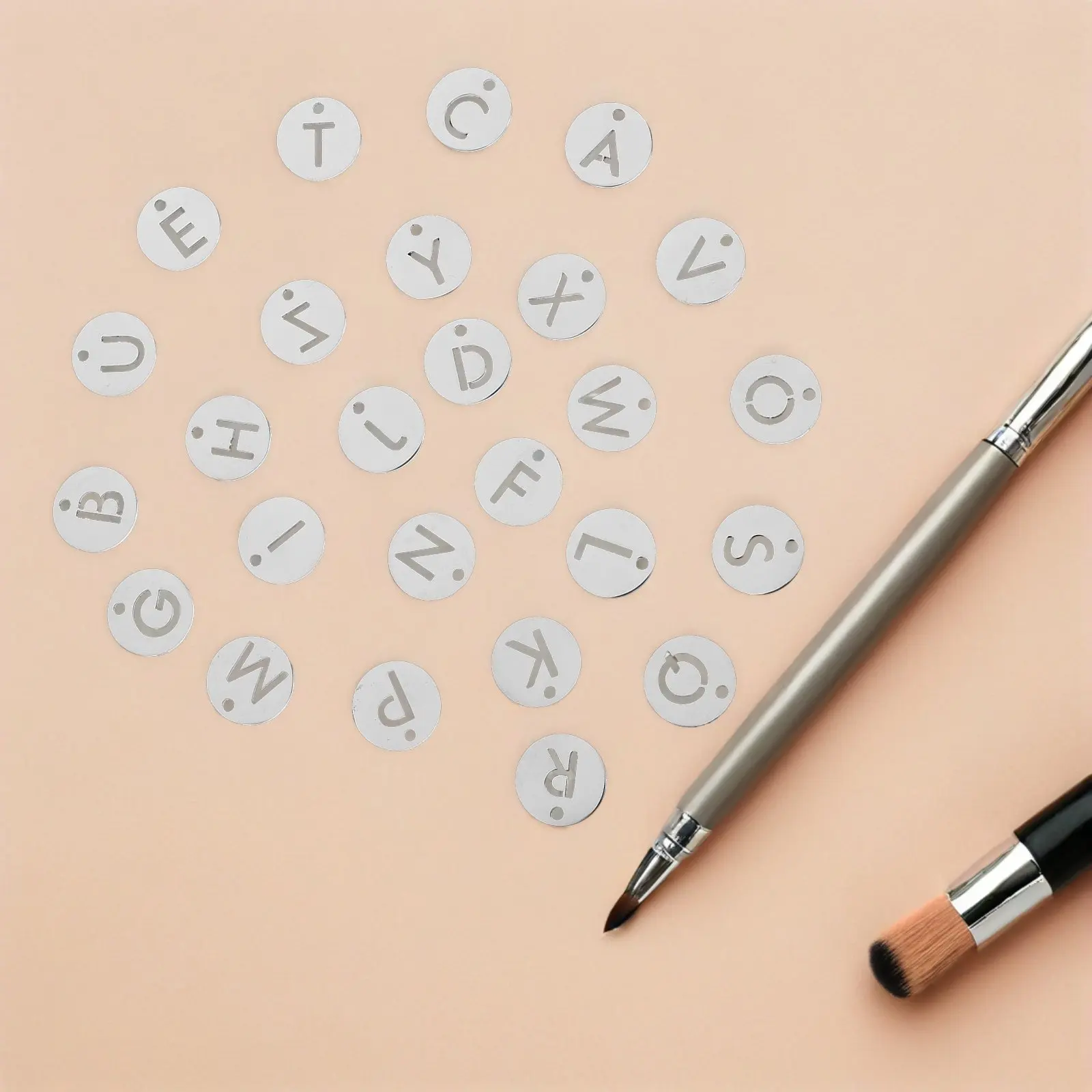 26 шт. полых подвесок-букв из нержавеющей стали, круглые шармы-алфавиты для ожерелий, браслетов, брелоков, для изготовления ювелирных изделий своими руками, с гравировкой
26 шт. полых подвесок-букв из нержавеющей стали, круглые шармы-алфавиты для ожерелий, браслетов, брелоков, для изготовления ювелирных изделий своими руками, с гравировкой