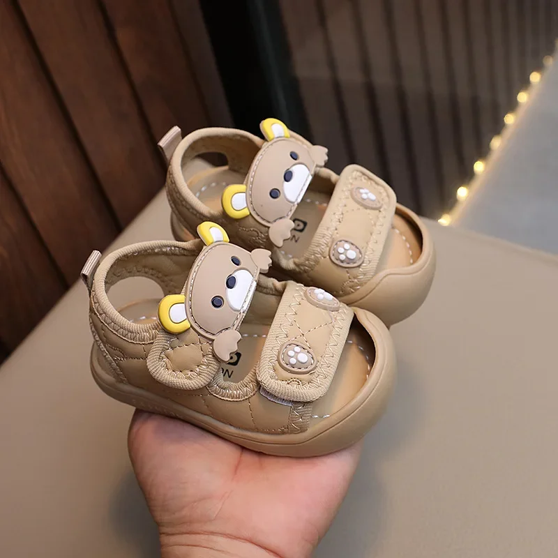 Baby Sandals Cute Bear Soft Breathable Beach Shoes Summer Infant Sandals For Boy First Walkers Toddler Girl Sandals khaki white
Baby Sandals Cute Bear Soft Breathable Beach Shoes Summer Infant Sandals For Boy First Walkers Toddler Girl Sandals khaki white