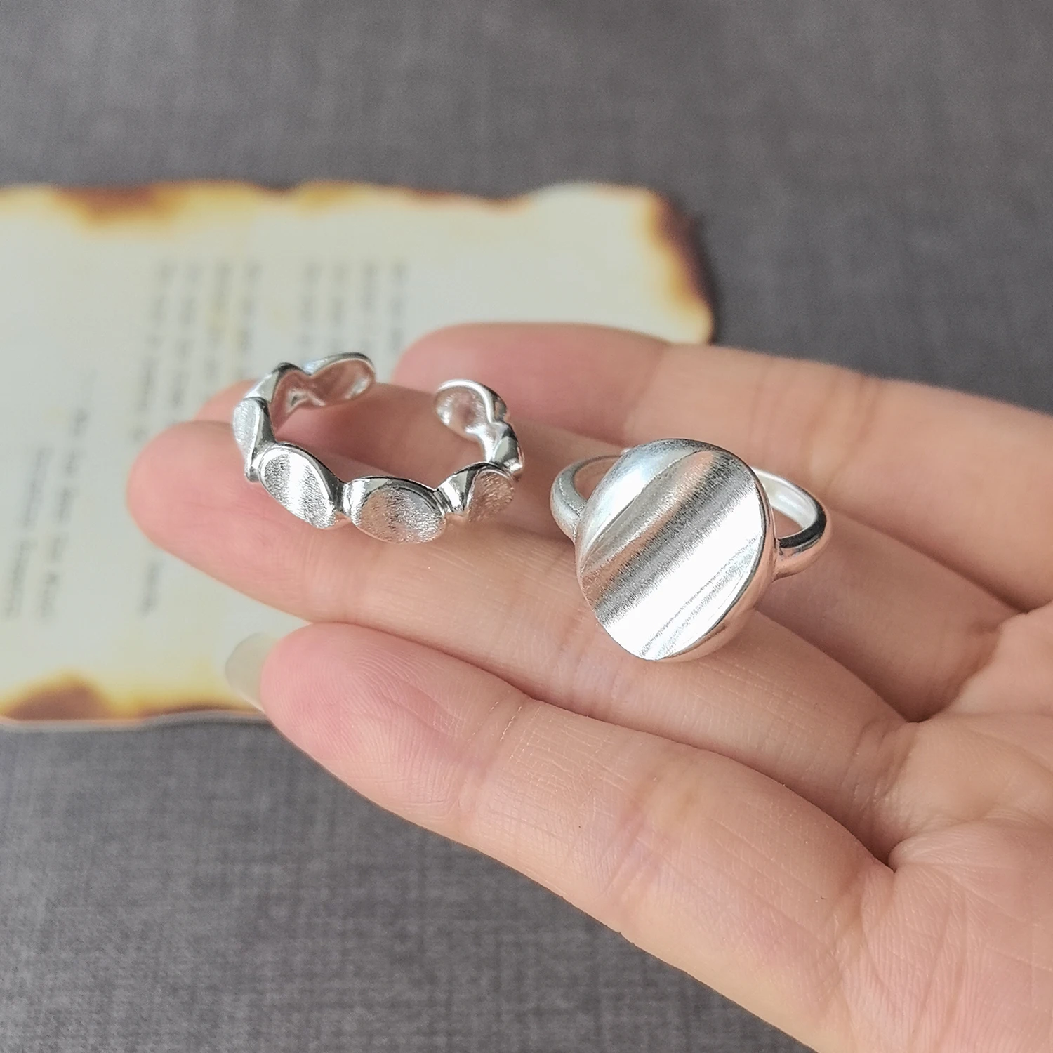 925 Sterling Silver Open Finger Ring Round Matte Uneven Linked Bean Stackable Punk For Women Jewelry Gift Dropship Wholesale 
925 Sterling Silver Open Finger Ring Round Matte Uneven Linked Bean Stackable Punk For Women Jewelry Gift Dropship Wholesale