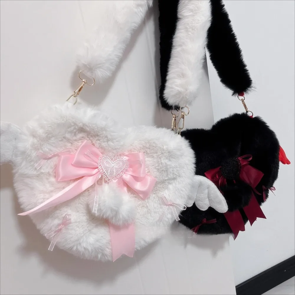 Love Heart Plush Bags for Woman Shoulder Bag Sweet Cute Angel Devil Bolso Bow Sac Femme Japan Style Gothic Bolsos De Mujer
Love Heart Plush Bags for Woman Shoulder Bag Sweet Cute Angel Devil Bolso Bow Sac Femme Japan Style Gothic Bolsos De Mujer
