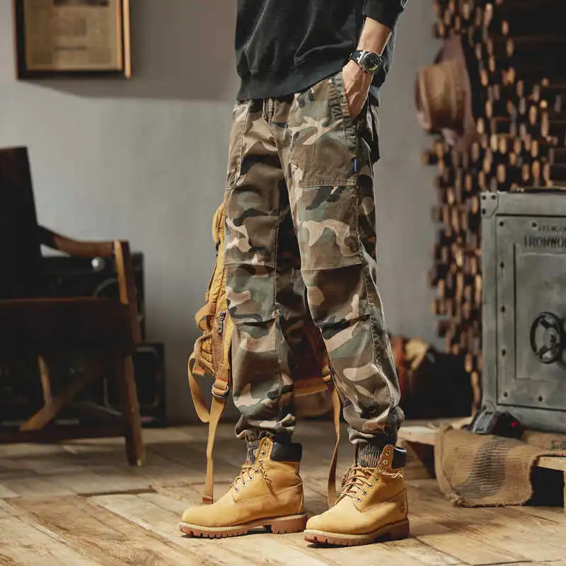 Американские рабочие брюки в стиле ретро, мужские повседневные свободные камуфляжные брюки в стиле милитари, осень-зима, модные брендовые брюки-карго
Американские рабочие брюки в стиле ретро, мужские повседневные свободные камуфляжные брюки в стиле милитари, осень-зима, модные брендовые брюки-карго