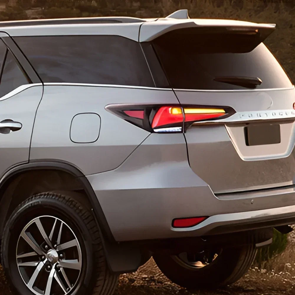 Для Toyota Fortuner 2016-2020 светодиодные автоматические задние фонари в сборе, обновленный дизайн Lexus, стример, поворот, автомобильные задние фонари, аксессуары
Для Toyota Fortuner 2016-2020 светодиодные автоматические задние фонари в сборе, обновленный дизайн Lexus, стример, поворот, автомобильные задние фонари, аксессуары