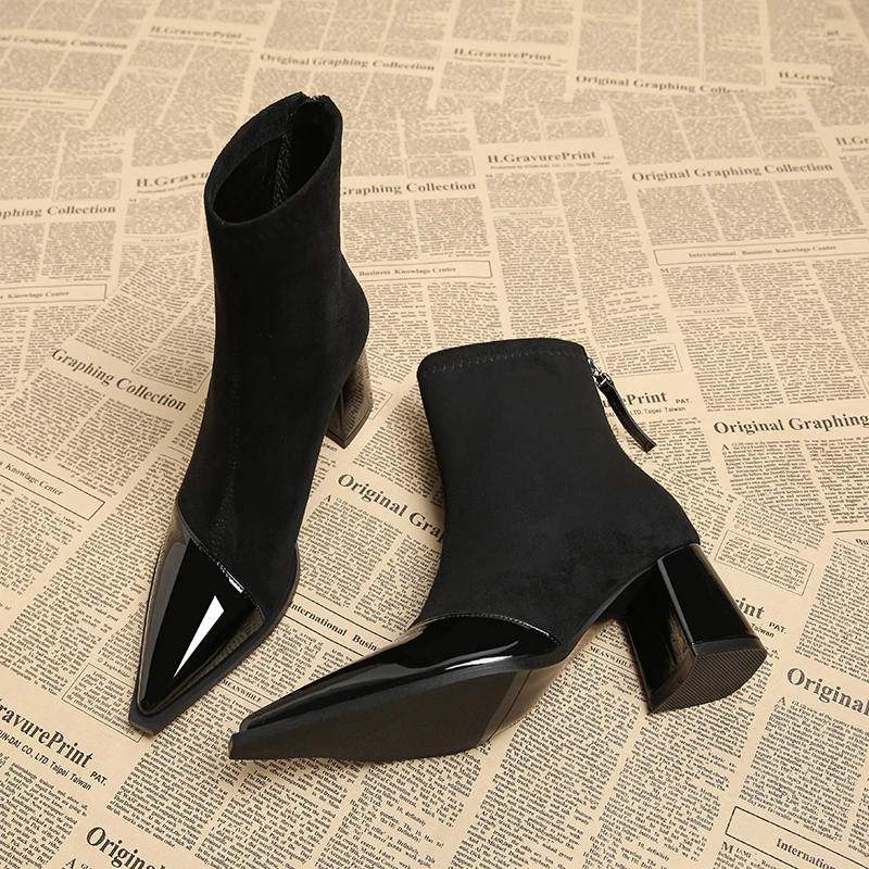 Сексуальные женские ботильоны на высоком каблуке большого размера с острым носком, осень-зима 2022, трендовые дизайнерские короткие ботинки «Челси», Botas De Mujer
Сексуальные женские ботильоны на высоком каблуке большого размера с острым носком, осень-зима 2022, трендовые дизайнерские короткие ботинки «Челси», Botas De Mujer