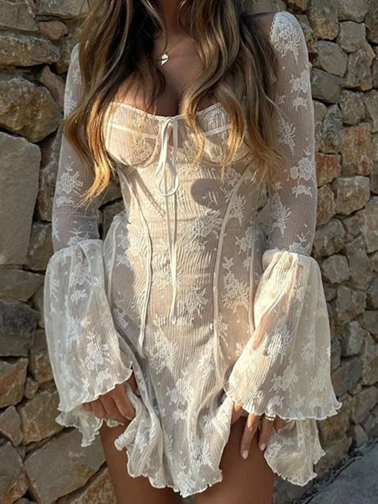 White Short Dresses Women Bodycon Party Dresses Female Vintage Floral Lace Pleated Dress Ladies Elegant Flare Sleeve Vestidos
White Short Dresses Women Bodycon Party Dresses Female Vintage Floral Lace Pleated Dress Ladies Elegant Flare Sleeve Vestidos