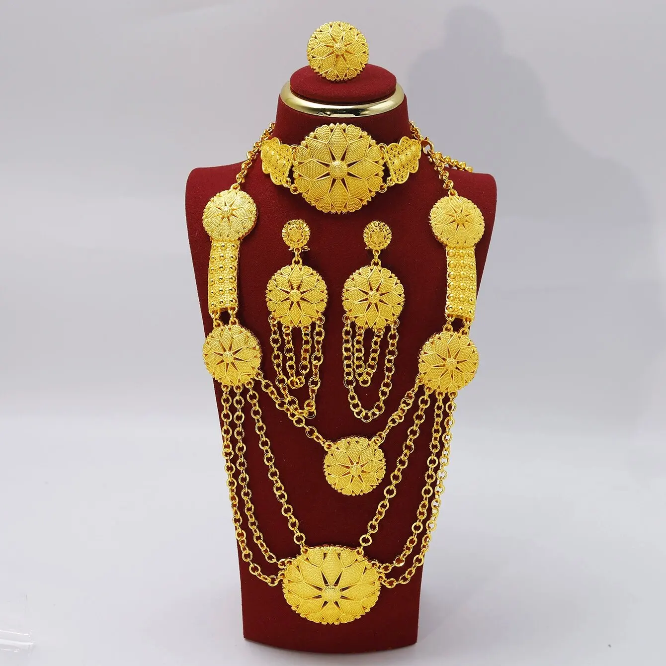 Bridal Necklace Sets 24K Gold Plated Long Pendant For Women Nigeria African Dubai Wedding Earring Jewelry Set Party Gift
Bridal Necklace Sets 24K Gold Plated Long Pendant For Women Nigeria African Dubai Wedding Earring Jewelry Set Party Gift