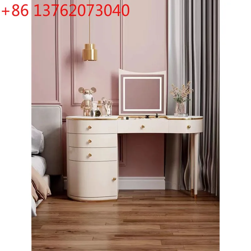 Итальянский минималистичный туалетный столик-комод XX с лаковым покрытием, 2-в-1
Итальянский минималистичный туалетный столик-комод XX с лаковым покрытием, 2-в-1