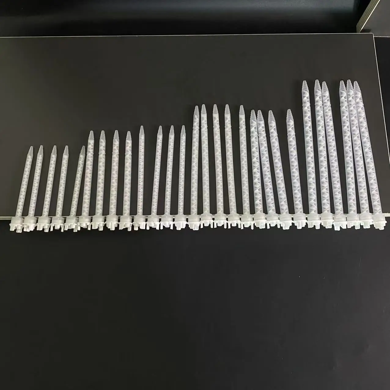 MFQ 08-24T Quadro Square Static Mixer Nozzle plastic mixing tips Mixing Equipment Processing
MFQ 08-24T Quadro Square Static Mixer Nozzle plastic mixing tips Mixing Equipment Processing