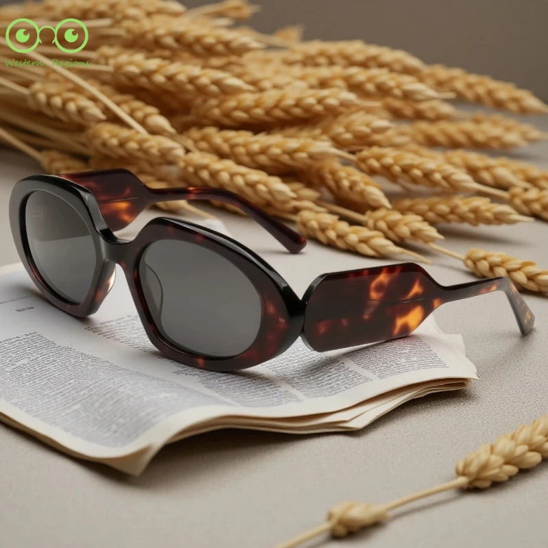 New Korean, European and American half-frame glasses frame personalized fashion acetate high-quality outdoor men and women
New Korean, European and American half-frame glasses frame personalized fashion acetate high-quality outdoor men and women