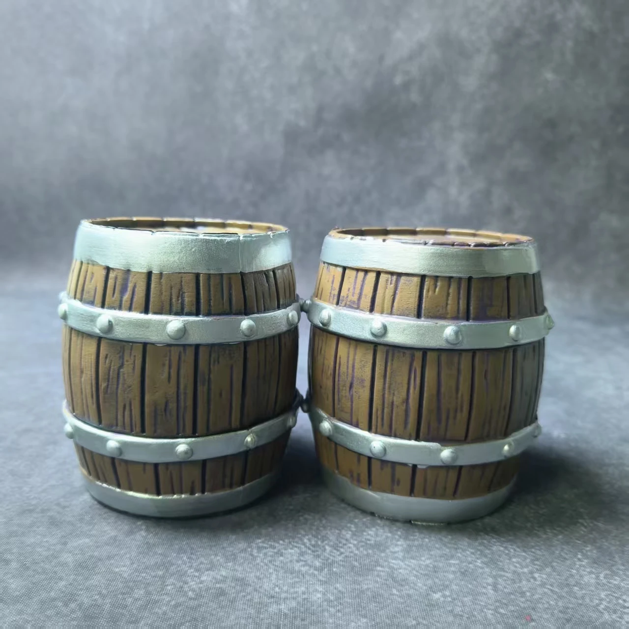 Anime One Piece Ace Luffy Wine Barrel Wooden Barrel Statue Figurine Sculpture Decor House Decoration Table Accessories Toys Gift
Anime One Piece Ace Luffy Wine Barrel Wooden Barrel Statue Figurine Sculpture Decor House Decoration Table Accessories Toys Gift