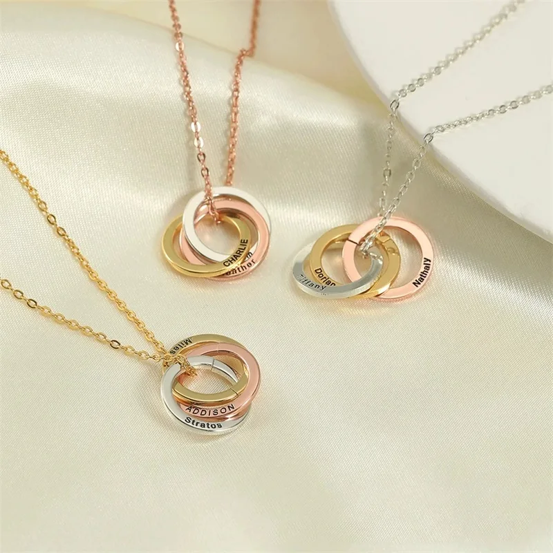 Personalized Interlocking Three Ring Necklace Custom Engraved Name Linked Circle Necklace Jewelry for Mom Grandma Birthday Gift
Personalized Interlocking Three Ring Necklace Custom Engraved Name Linked Circle Necklace Jewelry for Mom Grandma Birthday Gift