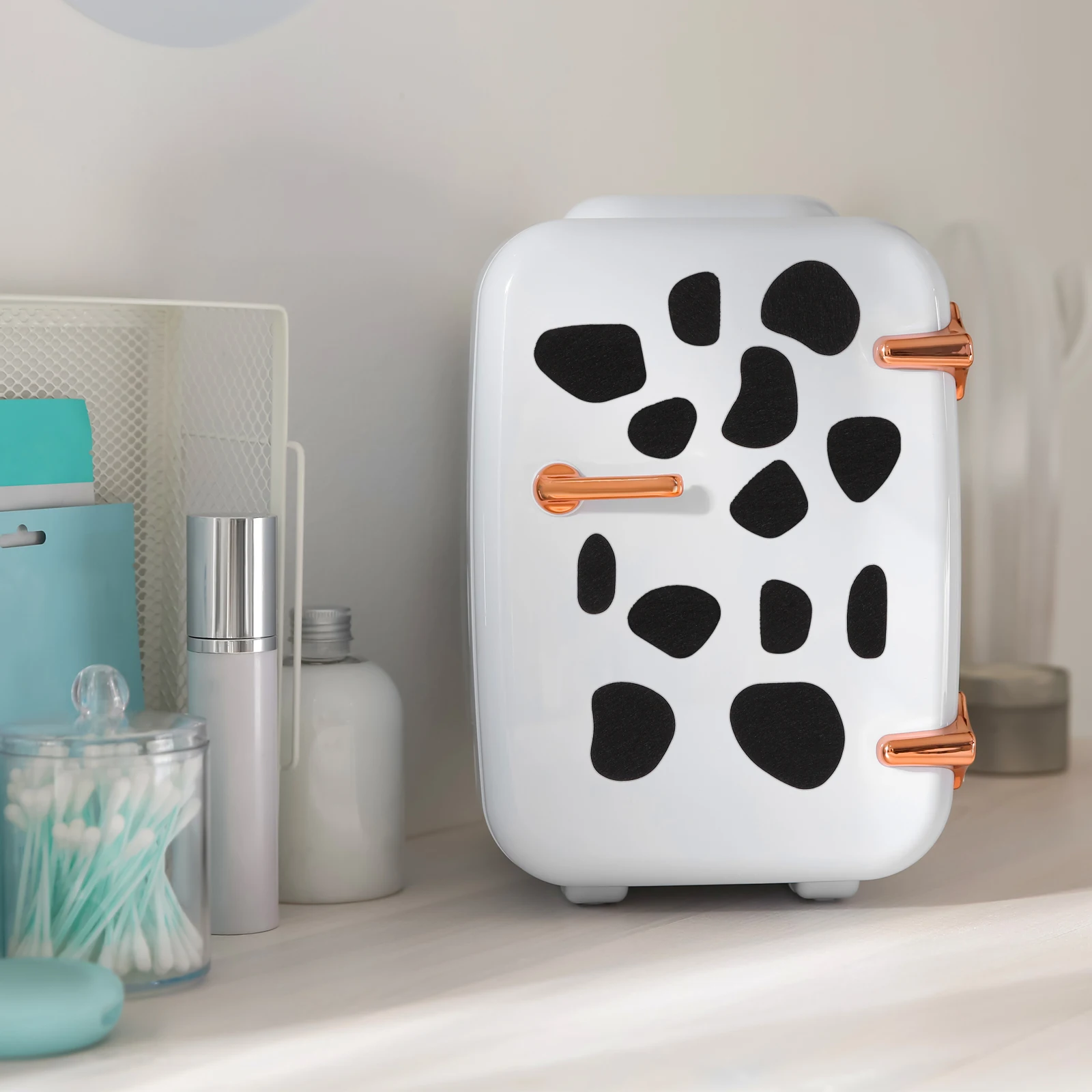 6 Sheets Cow Pattern Black Felt Circles Creative DIY Supplies for Clothing Wall Hair Clip Decoration Handmade Accessories
6 Sheets Cow Pattern Black Felt Circles Creative DIY Supplies for Clothing Wall Hair Clip Decoration Handmade Accessories