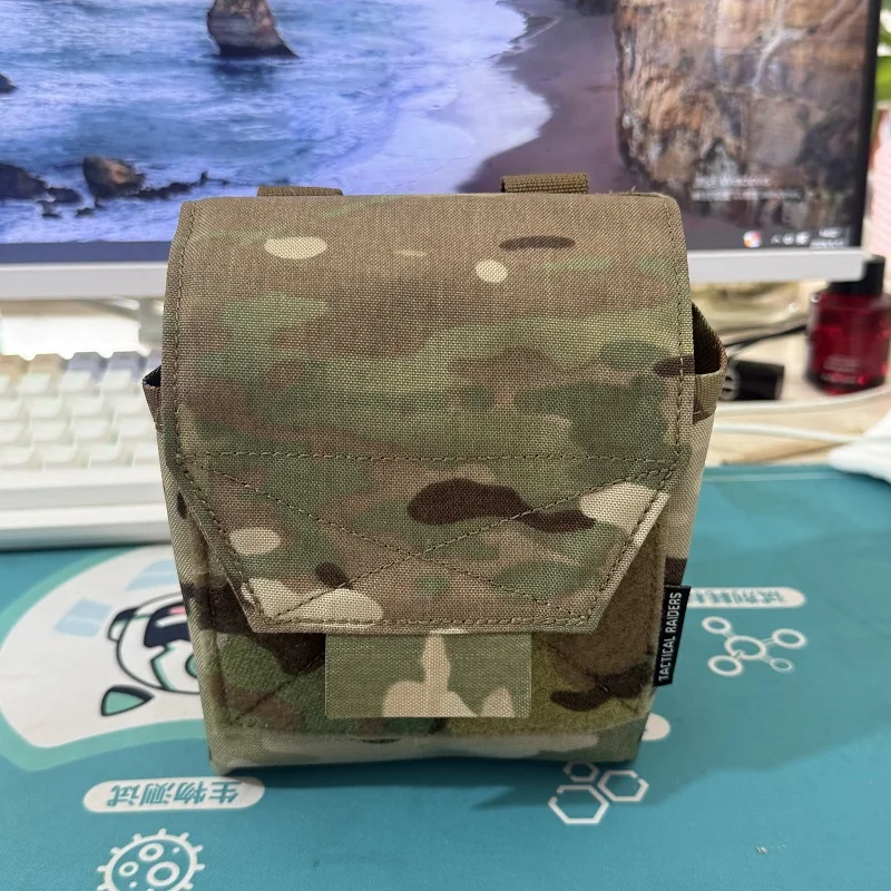 Outdoor Multifunctional Miscellaneous Bag Storage Tool Kit
Outdoor Multifunctional Miscellaneous Bag Storage Tool Kit