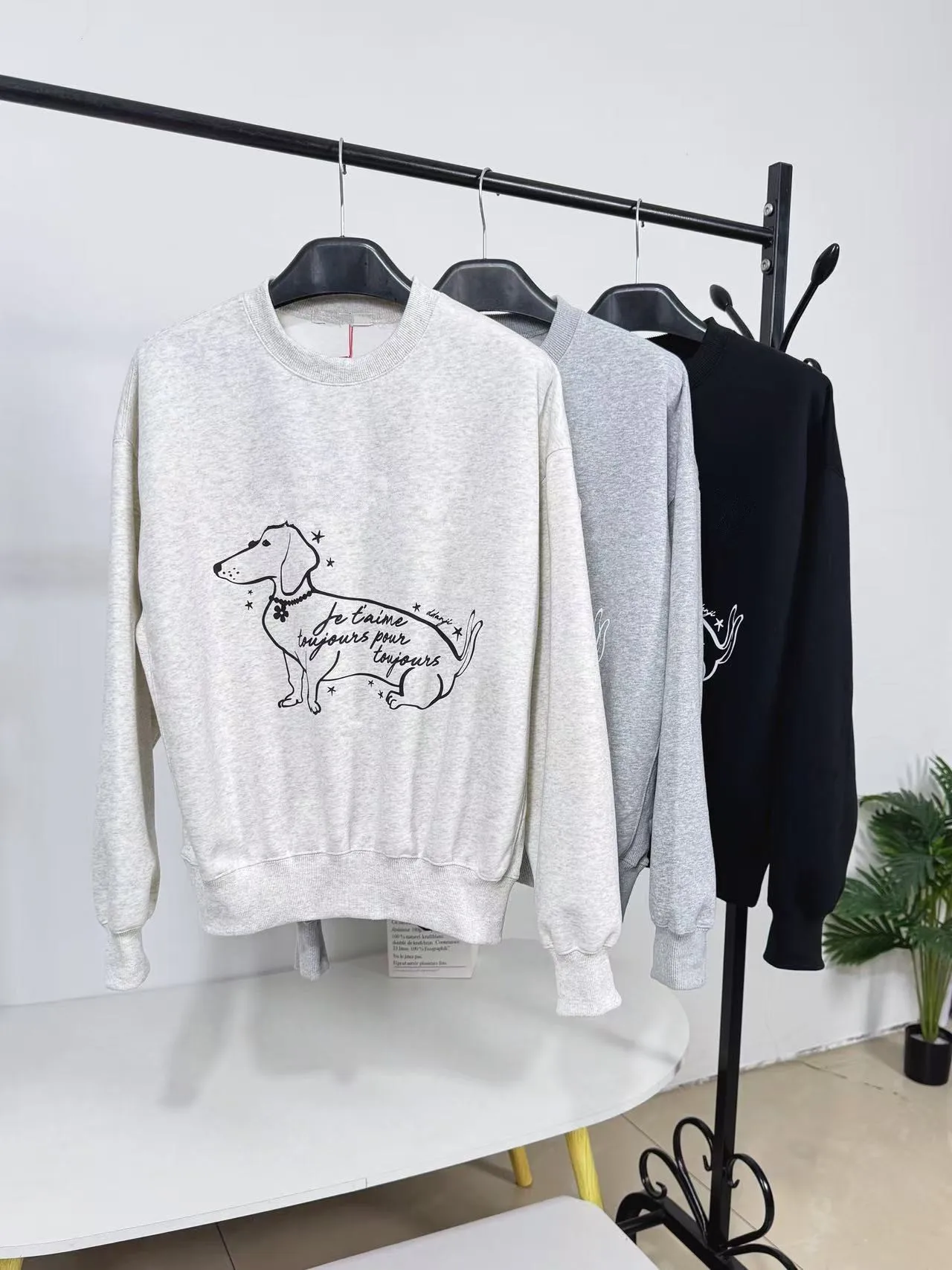 Quality Recommended American Casual Fashion Loose Dog Screen Print round Neck Long Sleeve Sweatshirt Women Autumn Comfortable
Quality Recommended American Casual Fashion Loose Dog Screen Print round Neck Long Sleeve Sweatshirt Women Autumn Comfortable
