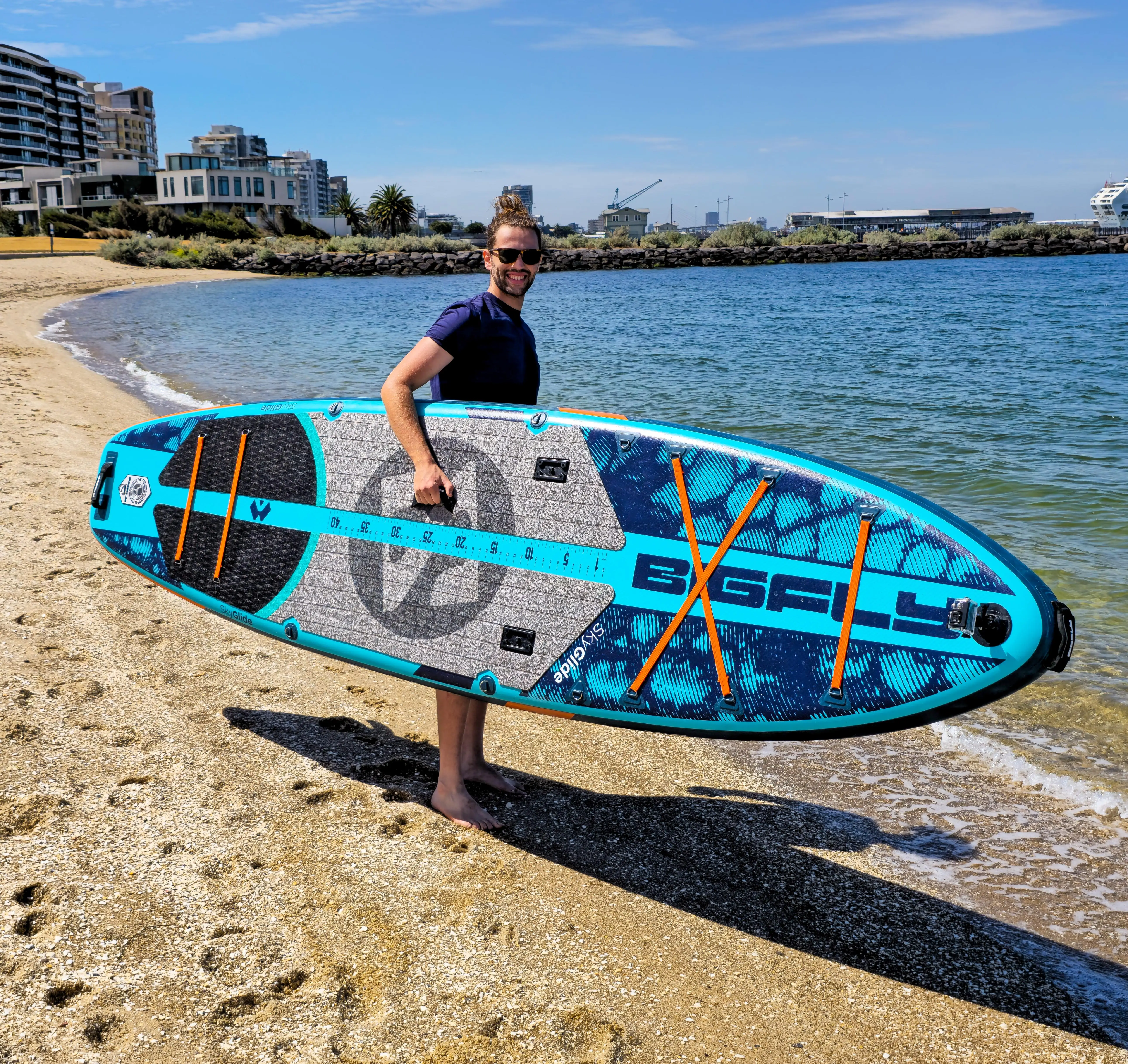 CE OEM Design Surfboard 11'6''x34''x6'' Wide Fishing Board Inflatable Sup Stand Up Paddle Board With Accessories
CE OEM Design Surfboard 11'6''x34''x6'' Wide Fishing Board Inflatable Sup Stand Up Paddle Board With Accessories