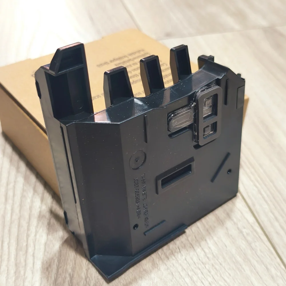 1 шт. 5KZ38A 150 175 178 179 Блок сбора отработанных тонеров для HP Color LaserJet 150A 150nw 175NW 178nw 178nwg 179fwg 
1 шт. 5KZ38A 150 175 178 179 Блок сбора отработанных тонеров для HP Color LaserJet 150A 150nw 175NW 178nw 178nwg 179fwg