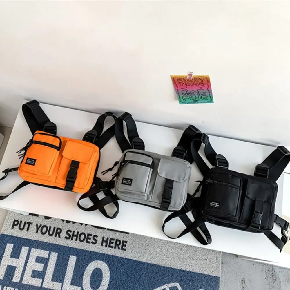 Zipper Double Shoulder Chest Bag Oxford Cloth Large Capacity Men' S Vest Bag Backpack Hip Hop Message Crossbody Pouch Shopping
Zipper Double Shoulder Chest Bag Oxford Cloth Large Capacity Men' S Vest Bag Backpack Hip Hop Message Crossbody Pouch Shopping