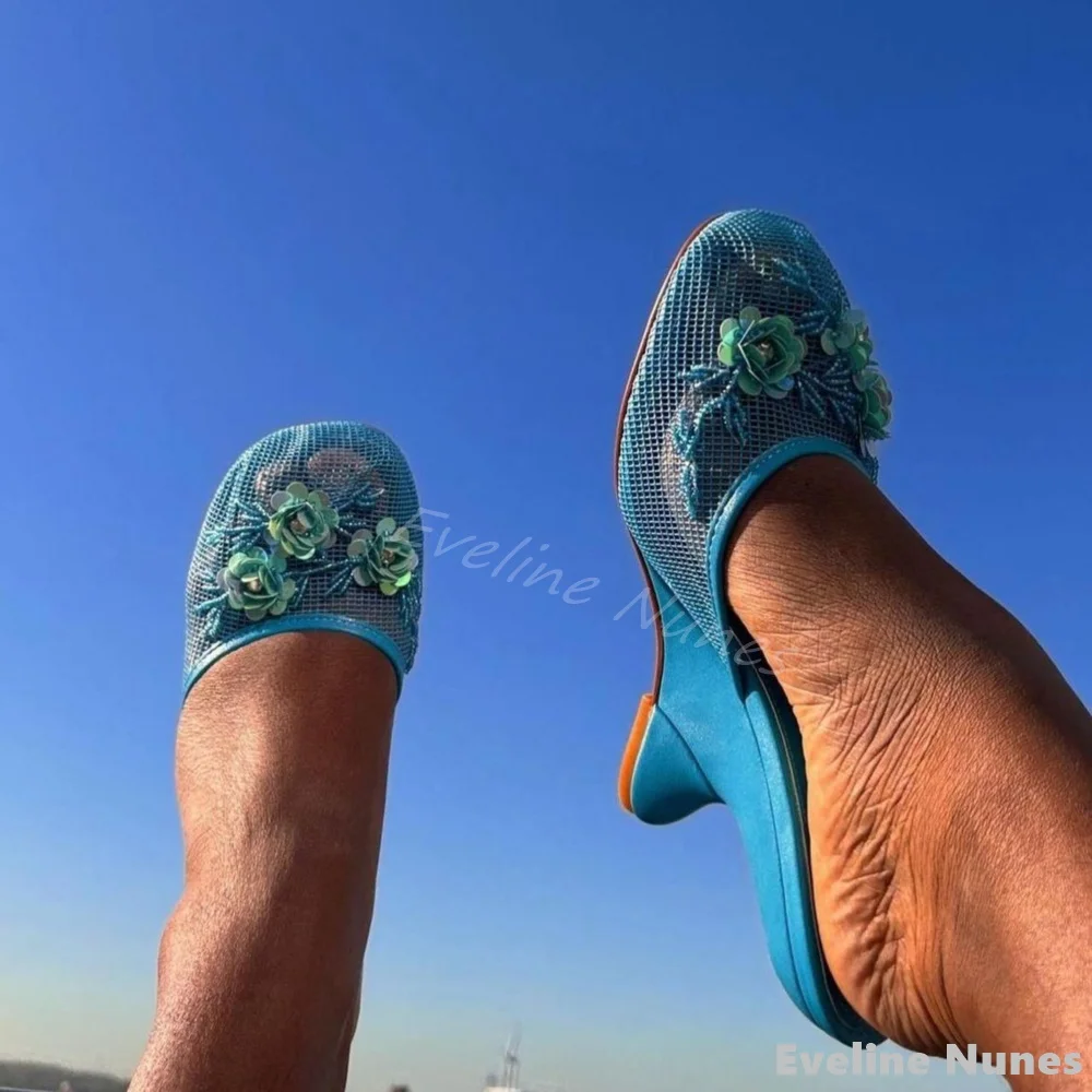 Mesh Round Toe Wedges Slippers Women Rhinestone Embroidery Strange Style Shallow Sandals 2025 New Fashion Slip On High Heel
Mesh Round Toe Wedges Slippers Women Rhinestone Embroidery Strange Style Shallow Sandals 2025 New Fashion Slip On High Heel