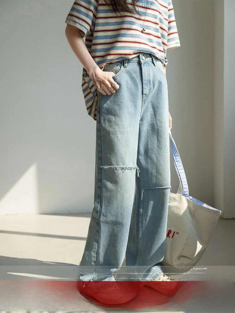 Синие выцветшие джинсы с высокой талией и прямыми штанинами в стиле ретро, женские новые осенние джинсы от Mo Zao, летние свободные брюки, китайский заказ
Синие выцветшие джинсы с высокой талией и прямыми штанинами в стиле ретро, женские новые осенние джинсы от Mo Zao, летние свободные брюки, китайский заказ