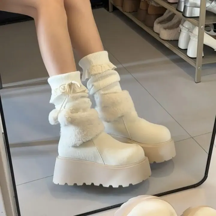 Warm Anti-Slip Cotton Snow Boots Thick Bottom Fleece Women's Heightening Non-Slip Winter Fashion Short Tube Rubber Outsole
Warm Anti-Slip Cotton Snow Boots Thick Bottom Fleece Women's Heightening Non-Slip Winter Fashion Short Tube Rubber Outsole