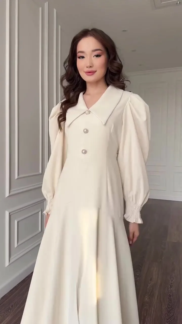 فساتين نسائية عصرية بفتحة جانبية ورباطات، بتصميم واسع، بأكمام بوقية وياقة مطوية وأزرار، بخصر عالٍ وفضفاضة بطول الركبة، مناسبة للربيع والخريف فساتين نسائية عصرية بفتحة جانبية ورباطات، بتصميم واسع، بأكمام بوقية وياقة مطوية وأزرار، بخصر عالٍ وفضفاضة بطول الركبة، مناسبة للربيع والخريف