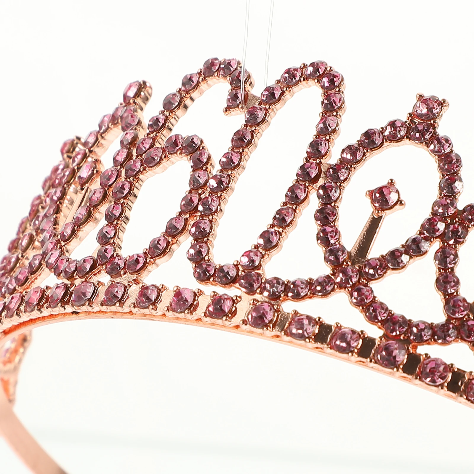 1 Set Birthday Crown Decor For Women 60Th Party Supplies Female Sash Headdress Sparkly Tiara Shoulder Strap 60Th Birthday Gift
1 Set Birthday Crown Decor For Women 60Th Party Supplies Female Sash Headdress Sparkly Tiara Shoulder Strap 60Th Birthday Gift