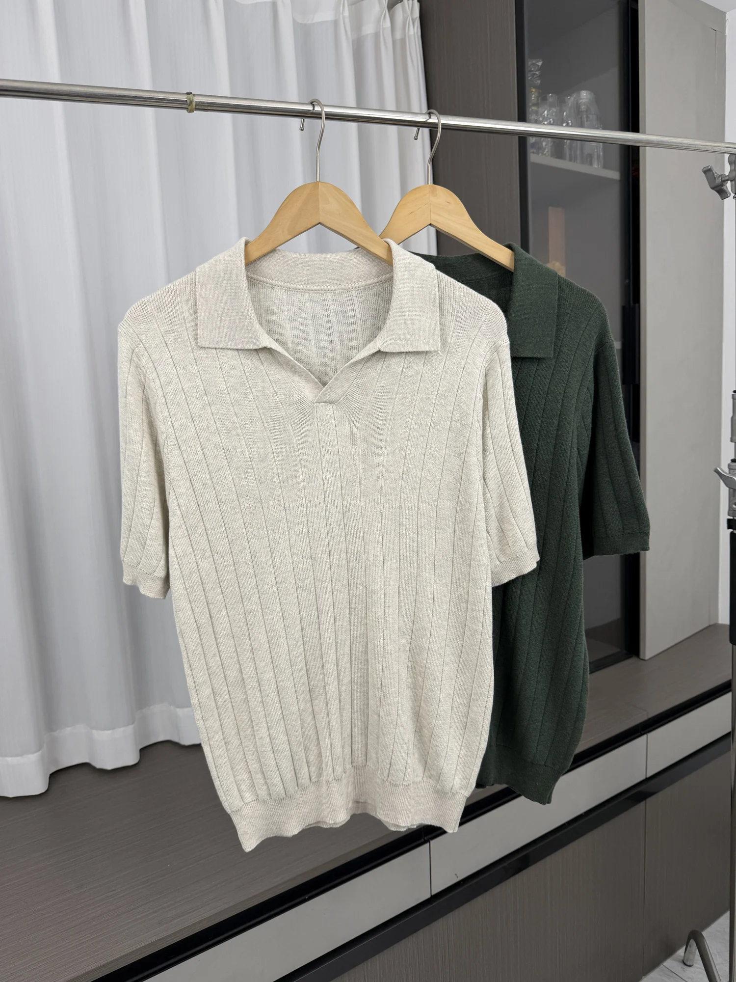 Ice Silk Knitted Short Sleeve T-Shirt with Embroidery Breathable And Elastic for Men Casual Summer Fashion Urban Style
Ice Silk Knitted Short Sleeve T-Shirt with Embroidery Breathable And Elastic for Men Casual Summer Fashion Urban Style