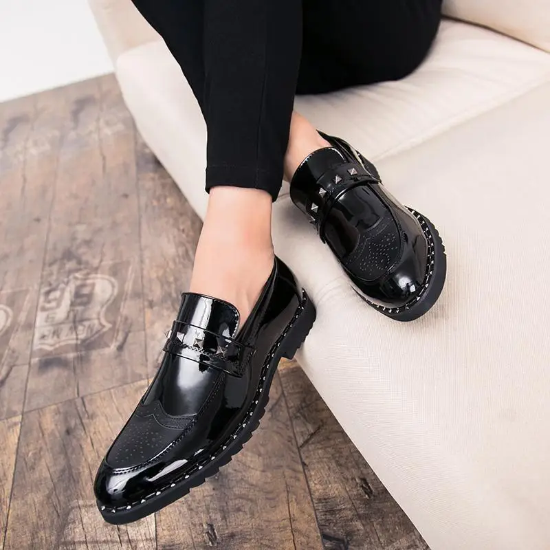British style men's leather shoes, summer new soft leather, business and leisure trend, versatile thick sole
British style men's leather shoes, summer new soft leather, business and leisure trend, versatile thick sole