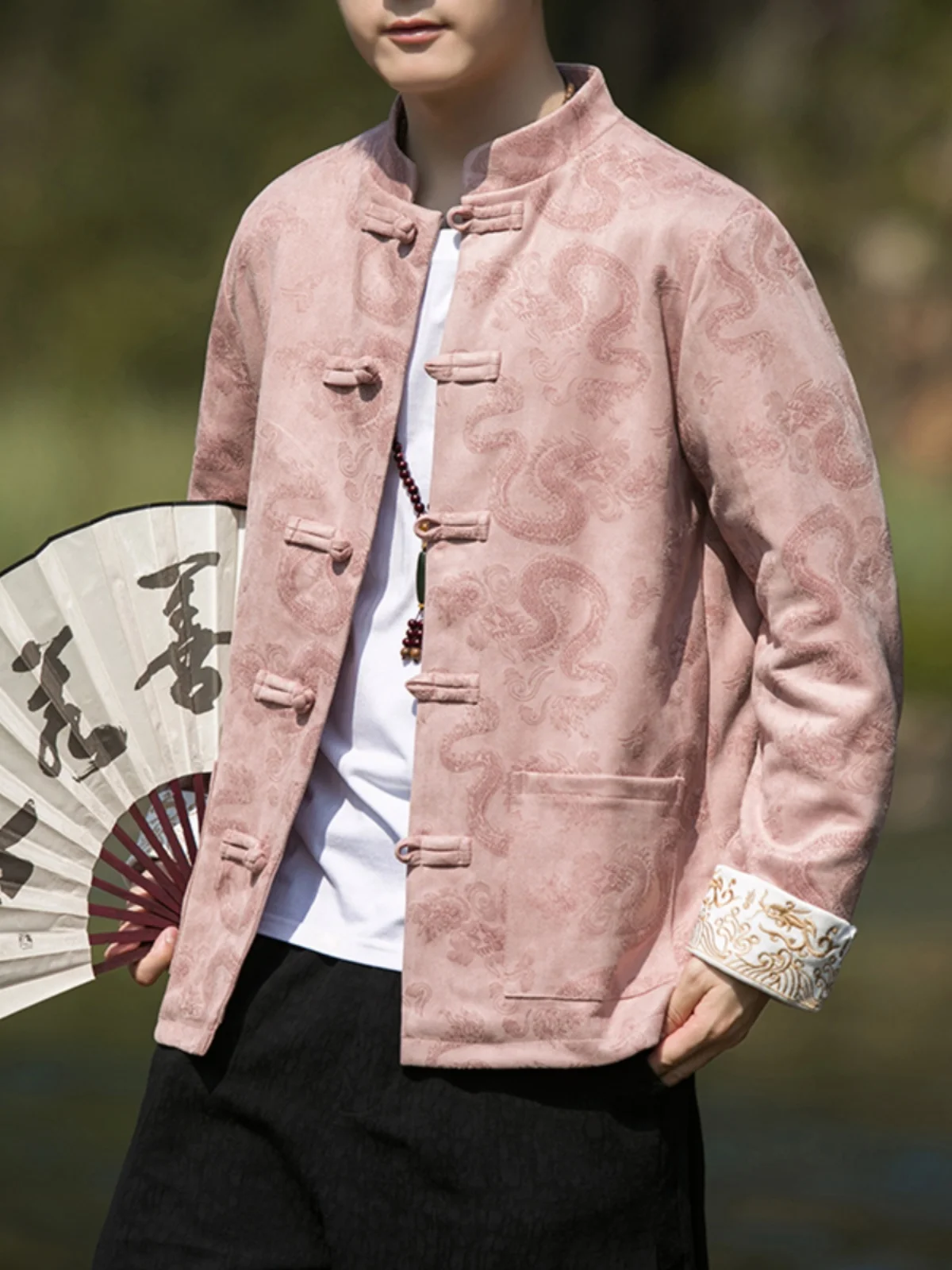 New Chinese Sle Men's Jaet Deer Skin Velvet Embroidery Autumn Seasonal Retro Tang Costume Hanfu Zhongan Coat Button Decor
New Chinese Sle Men's Jaet Deer Skin Velvet Embroidery Autumn Seasonal Retro Tang Costume Hanfu Zhongan Coat Button Decor