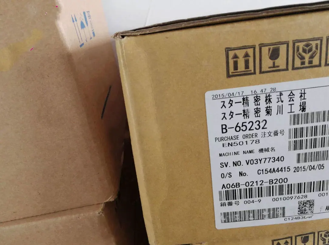 Совершенно новый A06B-0212-B200 A06B-0212-B300 A06B-0212-B400 A06B-0212-B500 Гарантия один год
Совершенно новый A06B-0212-B200 A06B-0212-B300 A06B-0212-B400 A06B-0212-B500 Гарантия один год