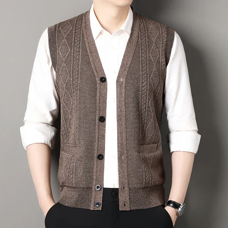 LIBIELIY Autumn Winter Mens Vest Casual Sweater Vests Button Up Cardigan Men's V-neck Fashion Knitted Cardigans
LIBIELIY Autumn Winter Mens Vest Casual Sweater Vests Button Up Cardigan Men's V-neck Fashion Knitted Cardigans