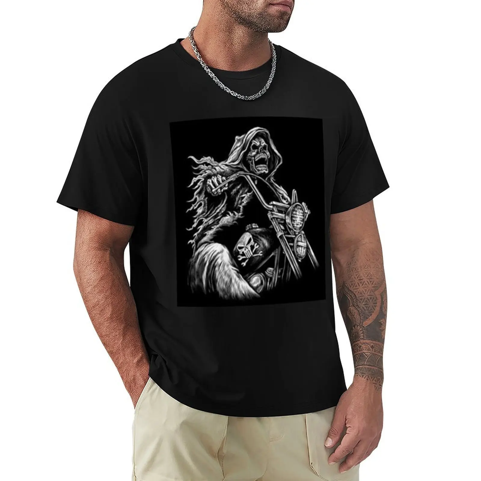 Grim Reaper Riding a motorcycle. T-Shirt korean fashion tees customs t shirts for men cotton
Grim Reaper Riding a motorcycle. T-Shirt korean fashion tees customs t shirts for men cotton