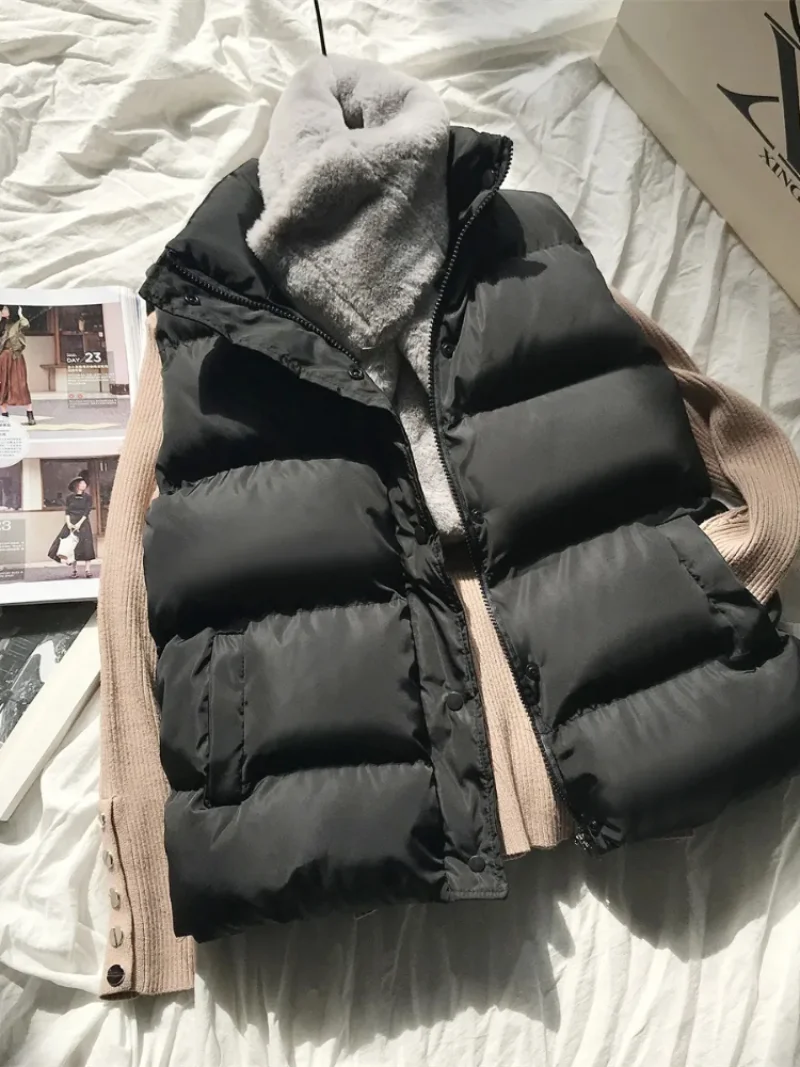 Women's Autumn and Winter Casual Stand Collar Short Down Cotton Vest Filled With Fluffy Warm Vest Sleeveless Parka Jacket
Women's Autumn and Winter Casual Stand Collar Short Down Cotton Vest Filled With Fluffy Warm Vest Sleeveless Parka Jacket