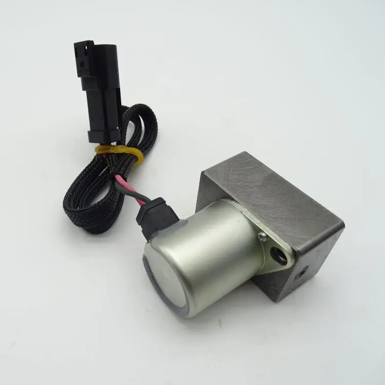 702-21-60900 MAIN PUMP SOLENOID VALVE FOR KOMATSU PC490LC-10 PC240LC-10 PC290LC-10 PC360LC-10 PC240LC-10 PC290LC-10 PC360LC-10
702-21-60900 MAIN PUMP SOLENOID VALVE FOR KOMATSU PC490LC-10 PC240LC-10 PC290LC-10 PC360LC-10 PC240LC-10 PC290LC-10 PC360LC-10