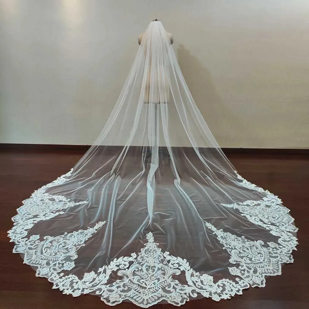 Spitzen-Kathedralen-Hochzeitsschleier, einstöckig, 3 mnger Brautschleier mit Kamm, weißer elfenbeingestaltet
Spitzen-Kathedralen-Hochzeitsschleier, einstöckig, 3 mnger Brautschleier mit Kamm, weißer elfenbeingestaltet