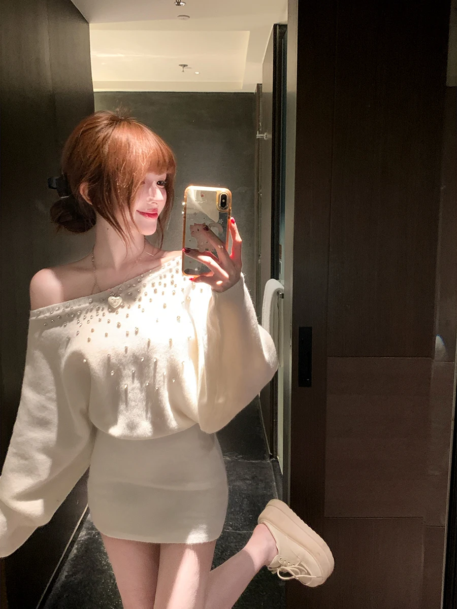 Осеннее платье Ele Autumnal Dr R79V из коллекции Rui Nightly Splendor с длинным рукавом и одним открытым плечом для молодых девушек
Осеннее платье Ele Autumnal Dr R79V из коллекции Rui Nightly Splendor с длинным рукавом и одним открытым плечом для молодых девушек