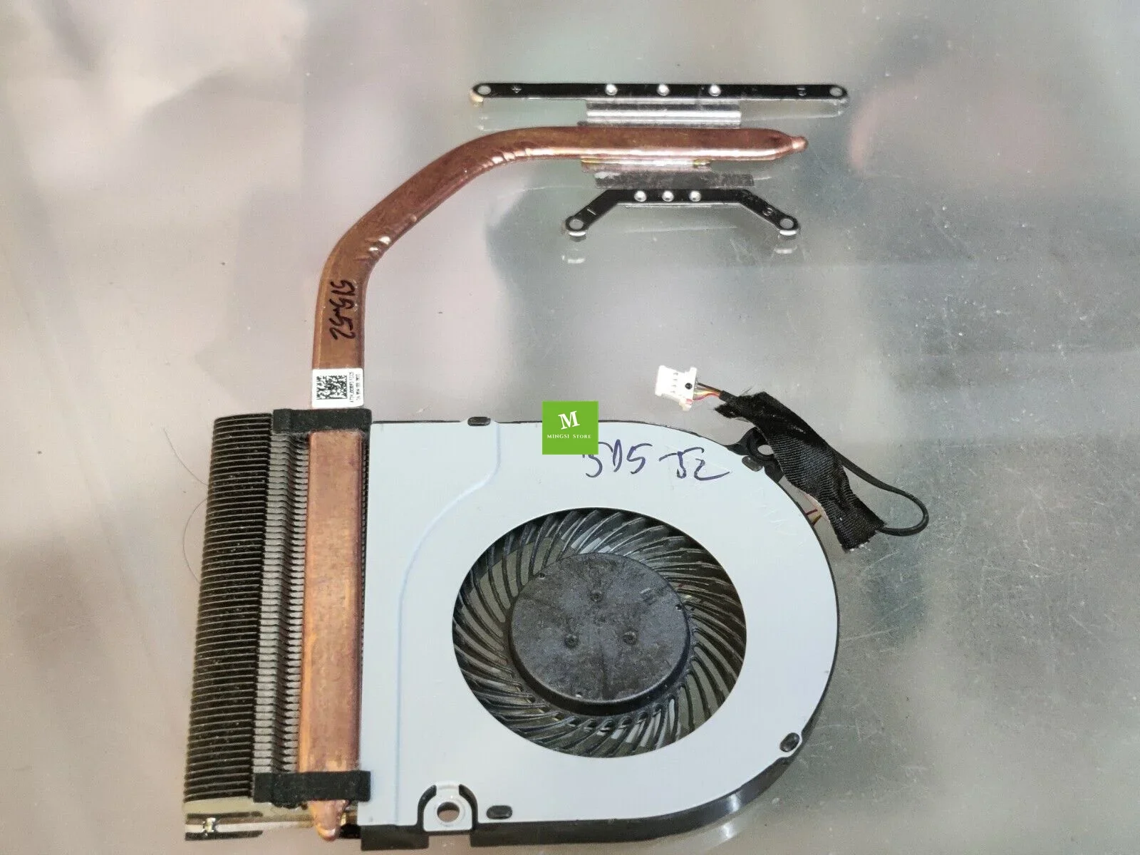 Вентилятор охлаждения процессора для Acer Aspire 5 A515-52 серии 15,6 с радиатором AT2MK0010F0
Вентилятор охлаждения процессора для Acer Aspire 5 A515-52 серии 15,6 с радиатором AT2MK0010F0