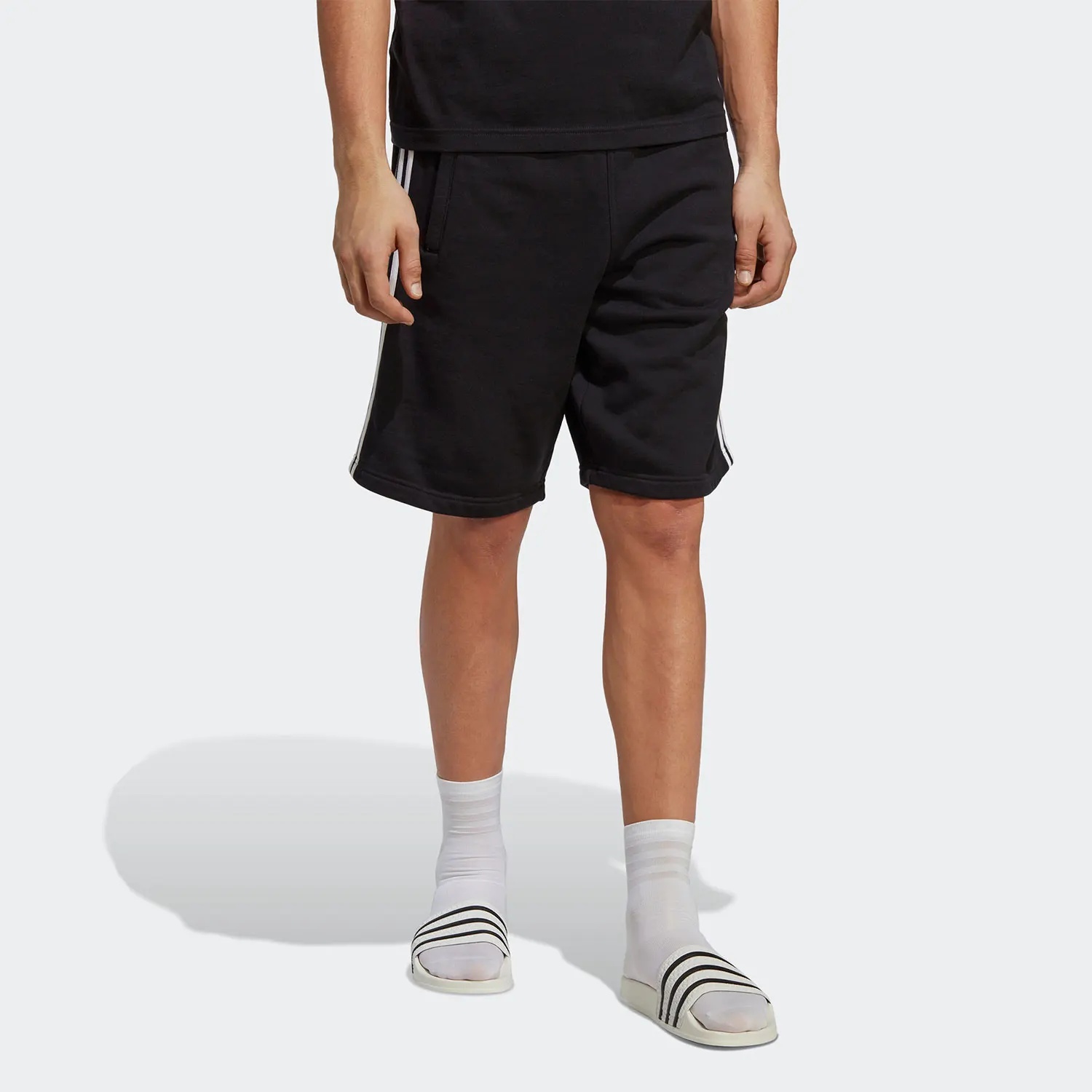 Adidas Official 3-STRIPE SHORT Breathable Men's Sports Shorts IA6351
Adidas Official 3-STRIPE SHORT Breathable Men's Sports Shorts IA6351