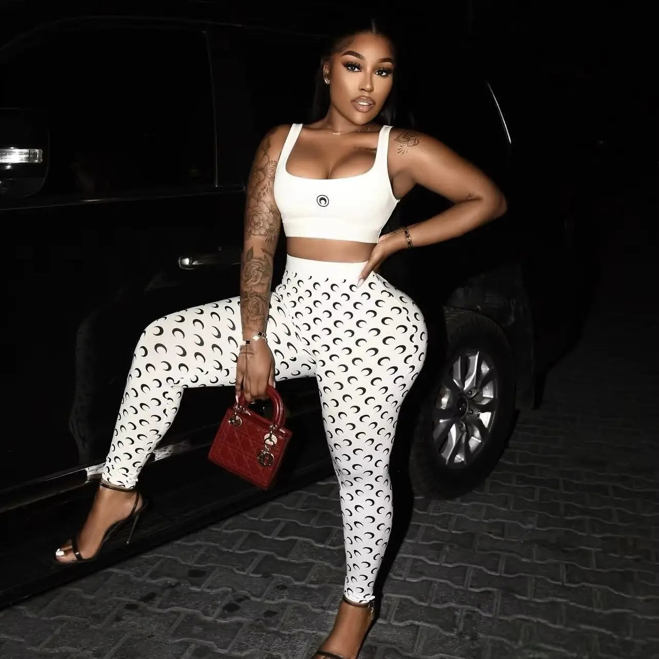 New Sexy Slimming Tank Top + Pants Fashion Moon Tooth Print 2pcs Set Slim Fit Trendy Outfit Combo roupas feminina conjuntos
New Sexy Slimming Tank Top + Pants Fashion Moon Tooth Print 2pcs Set Slim Fit Trendy Outfit Combo roupas feminina conjuntos
