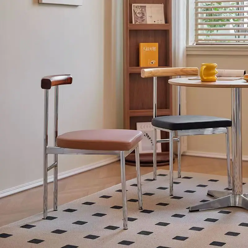 Metal Minimalist Bar Chairs Cream Make Up Kitchen Modern Gaming Vanity Bar Chairs Soft Aesthetic Cadeira Lounge Suite Furniture
Metal Minimalist Bar Chairs Cream Make Up Kitchen Modern Gaming Vanity Bar Chairs Soft Aesthetic Cadeira Lounge Suite Furniture