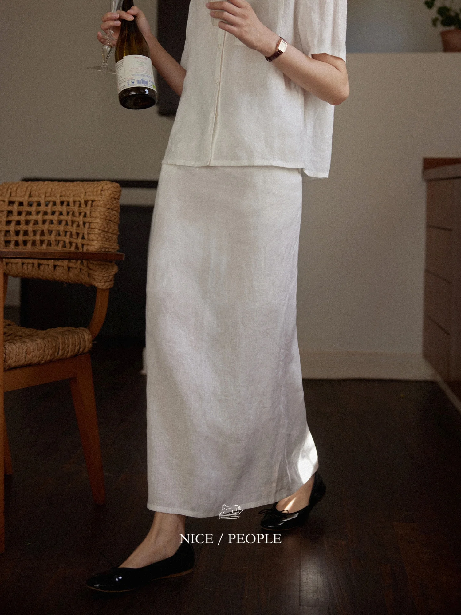 Nice People 2024SS Sea Salt Soda Flavored Summer Linen Series Minimalist Cool Sensation Half Skirt Commute Artistic Style Lad...
Nice People 2024SS Sea Salt Soda Flavored Summer Linen Series Minimalist Cool Sensation Half Skirt Commute Artistic Style Lad...
