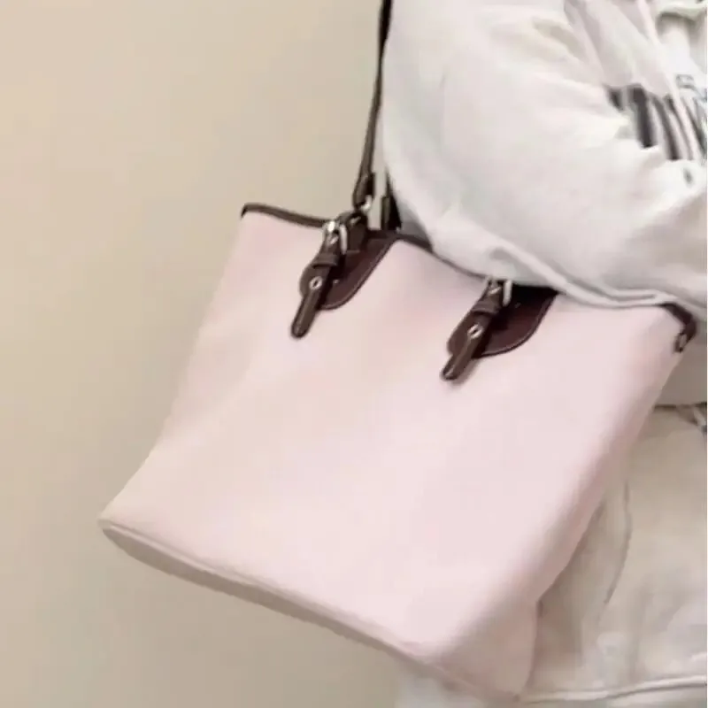 Women's Tote Bag Vintage Large Capacity Handbags for Women Fashion Commuting Shoulder Bag Female Pink Nylon Underarm Bags
Women's Tote Bag Vintage Large Capacity Handbags for Women Fashion Commuting Shoulder Bag Female Pink Nylon Underarm Bags