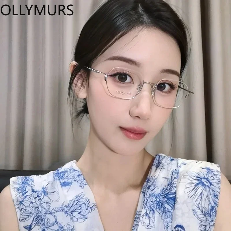 OLLYMURS 2025 New Fashion Design Semi Rimless Glasses Frames for Women Lightweight Optical Ladies Myopia Goggles Frames
OLLYMURS 2025 New Fashion Design Semi Rimless Glasses Frames for Women Lightweight Optical Ladies Myopia Goggles Frames