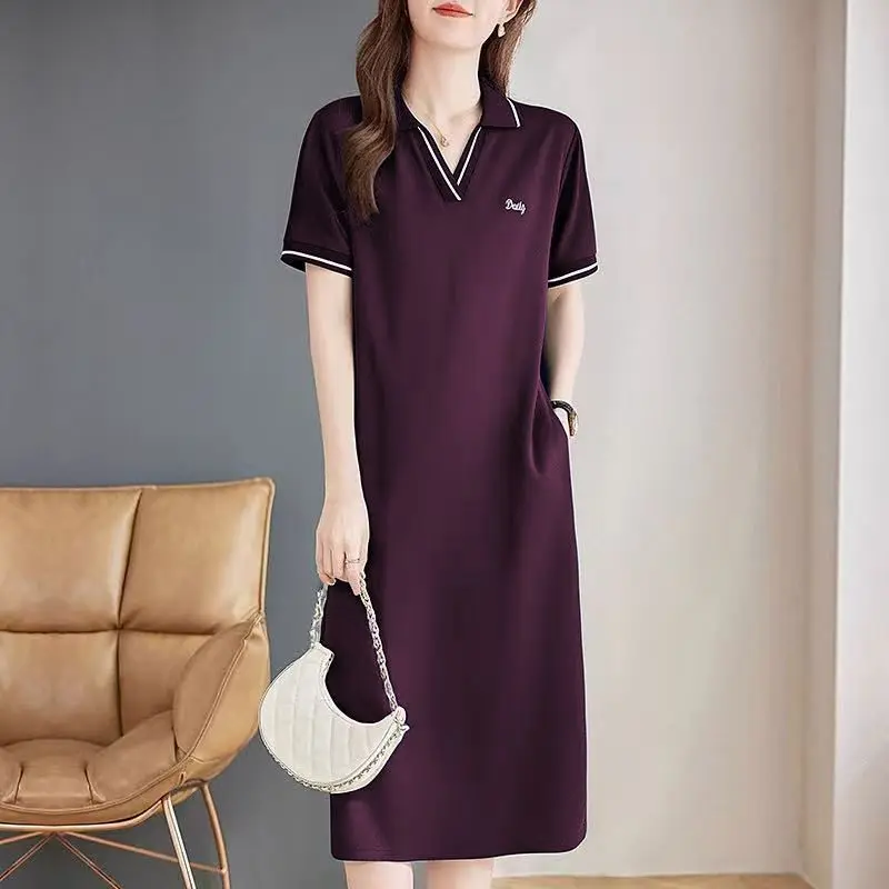 Simple Solid Color Polo Neck Short Sleeve Loose Fit Knee Length Dress Casual Style With Pockets For Women
Simple Solid Color Polo Neck Short Sleeve Loose Fit Knee Length Dress Casual Style With Pockets For Women