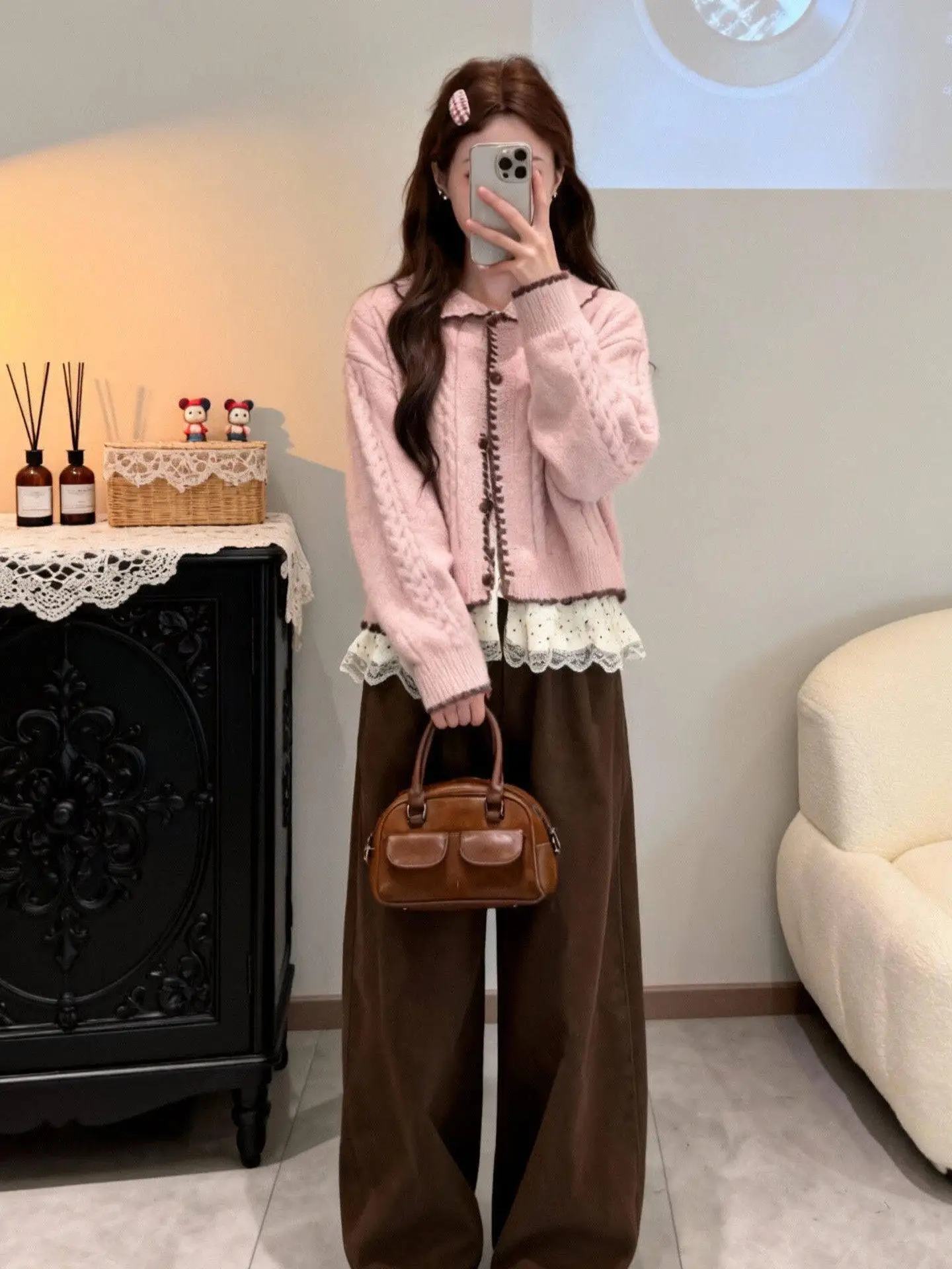 Pink Sweet Doll Collar Knitted Sweater Cardigan Women's Autumn Winter New Style Commute Versatile Top Korean Style Regular Fit
Pink Sweet Doll Collar Knitted Sweater Cardigan Women's Autumn Winter New Style Commute Versatile Top Korean Style Regular Fit