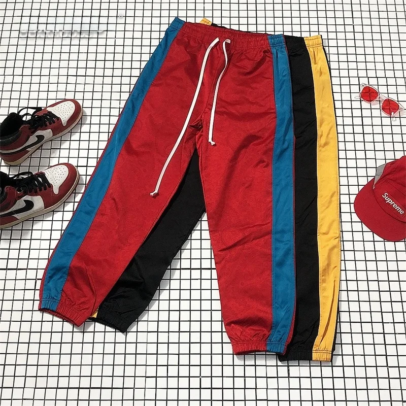 Street Style Casual Printed Lightweight Outdoor Long Pants Quick Dry Breathable Comfortable Sports Windbreaker Fabric
Street Style Casual Printed Lightweight Outdoor Long Pants Quick Dry Breathable Comfortable Sports Windbreaker Fabric