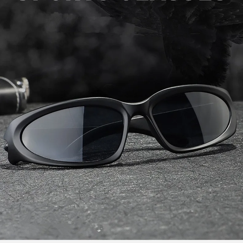 Punk Sunglasses for Women Men Luxury Brand Design Sun Shades Eyewear Outdoor UV400 Sports Fishing Hiking Eyeglasses Gafas De Sol
Punk Sunglasses for Women Men Luxury Brand Design Sun Shades Eyewear Outdoor UV400 Sports Fishing Hiking Eyeglasses Gafas De Sol