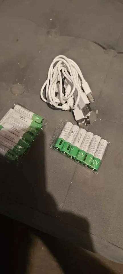 Big promotion Li-ion AAA and AA Rechargeable Batteries USB Lithium-ion 3400mWh 1.5V AA +800mWh 1.5V AAA Battery air transport
Big promotion Li-ion AAA and AA Rechargeable Batteries USB Lithium-ion 3400mWh 1.5V AA +800mWh 1.5V AAA Battery air transport