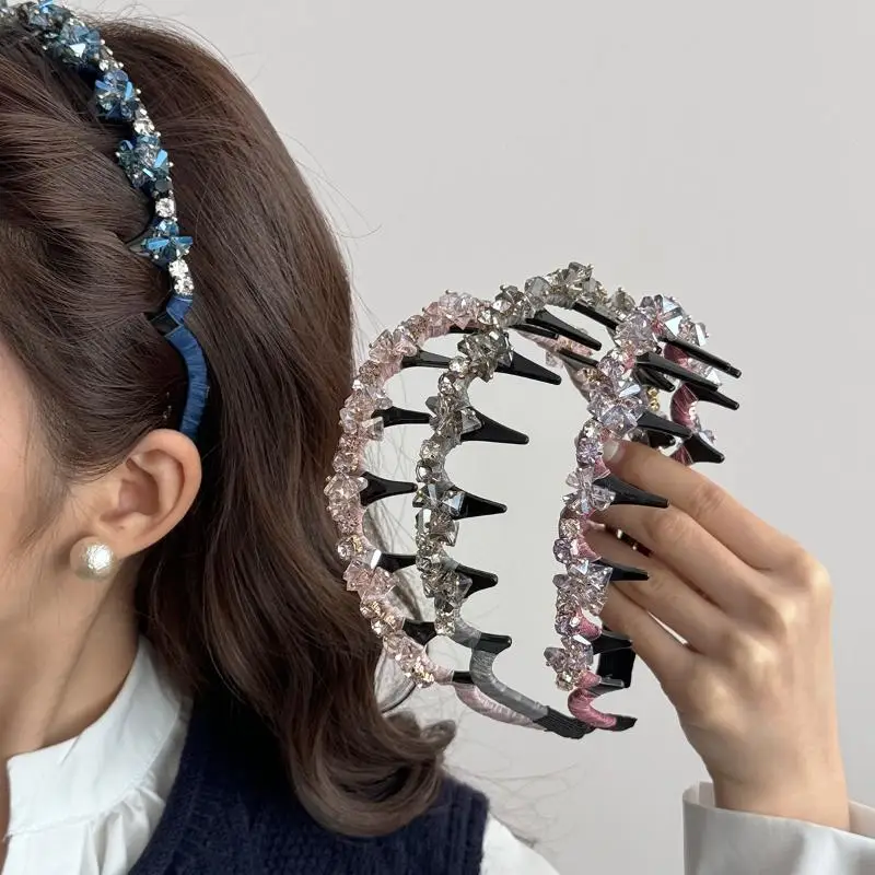 【IIOO】Korean Crystal Rhinestone Teeth Hair Hoop Non Slip Headband Luxury Fashion Shiny Headband For Women Hair Accessories Gifts
【IIOO】Korean Crystal Rhinestone Teeth Hair Hoop Non Slip Headband Luxury Fashion Shiny Headband For Women Hair Accessories Gifts
