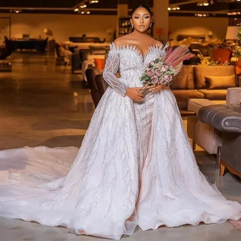 Customized Plus Size Mermaid Wedding Dresses Bridal Gowns Detachable Off Shoulder Beaded Lace Appliqued Crystals Pearls
Customized Plus Size Mermaid Wedding Dresses Bridal Gowns Detachable Off Shoulder Beaded Lace Appliqued Crystals Pearls