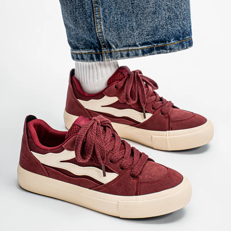 DAWSRi Men’s Trendy Sneakers – Comfortable Cushioned Insole, Stylish Design, and Versatile for All-Day Wear
DAWSRi Men’s Trendy Sneakers – Comfortable Cushioned Insole, Stylish Design, and Versatile for All-Day Wear